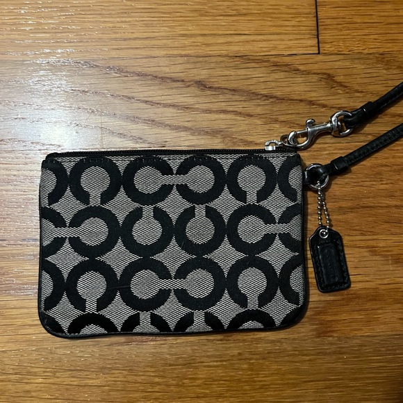 Coach Wristlet - Picture 2 of 2
